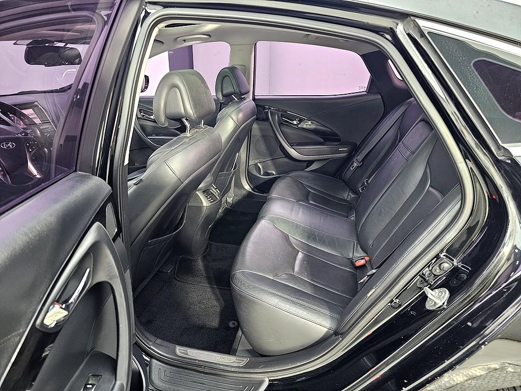 HYUNDAI Grandeur - Vista 8