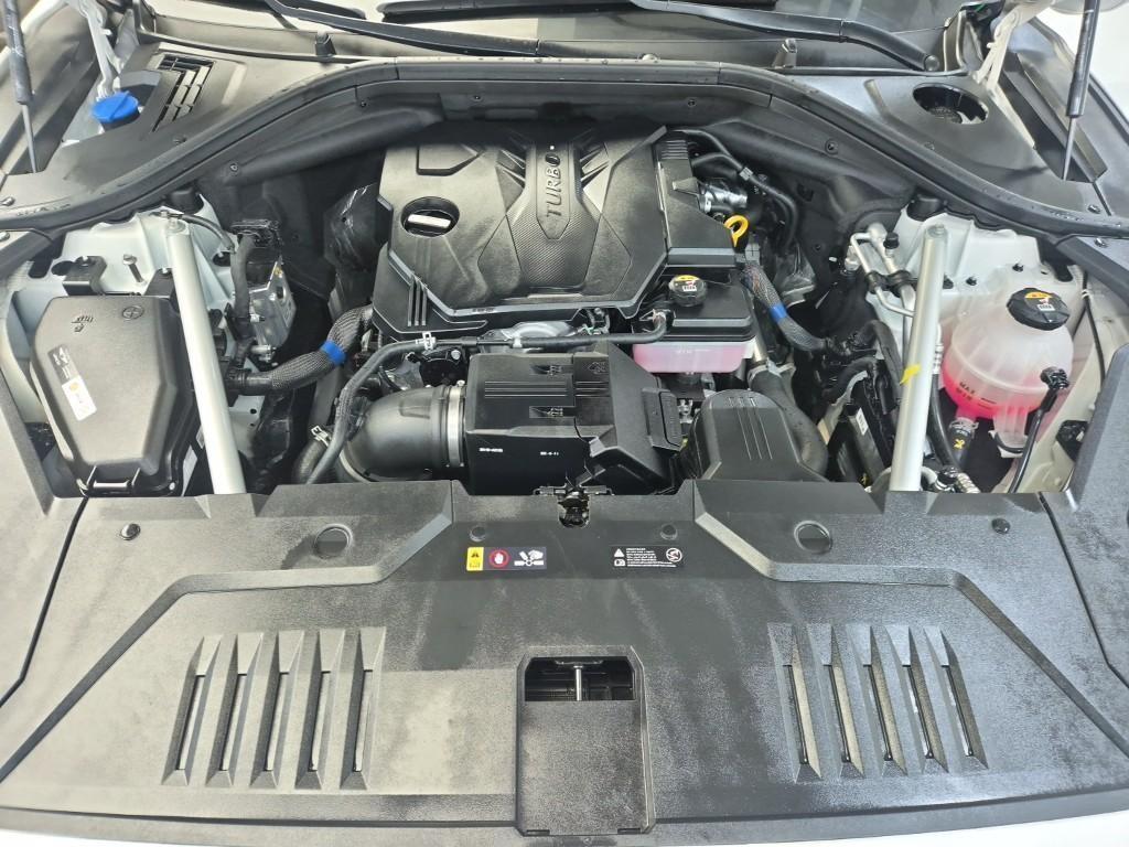 Genesis GV70 - Vista 11