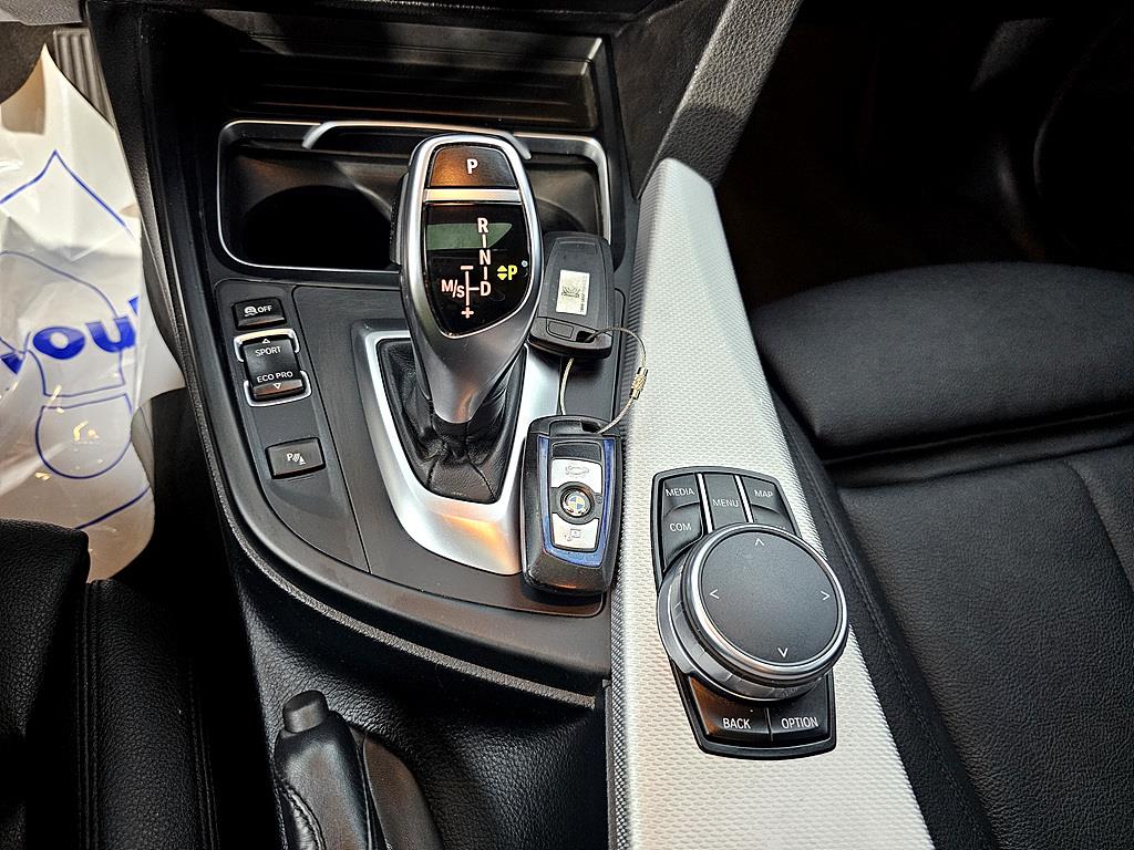 BMW 3 series 2017 Blanco - Importación desde Corea - HF Imports Iquique - Foto 14