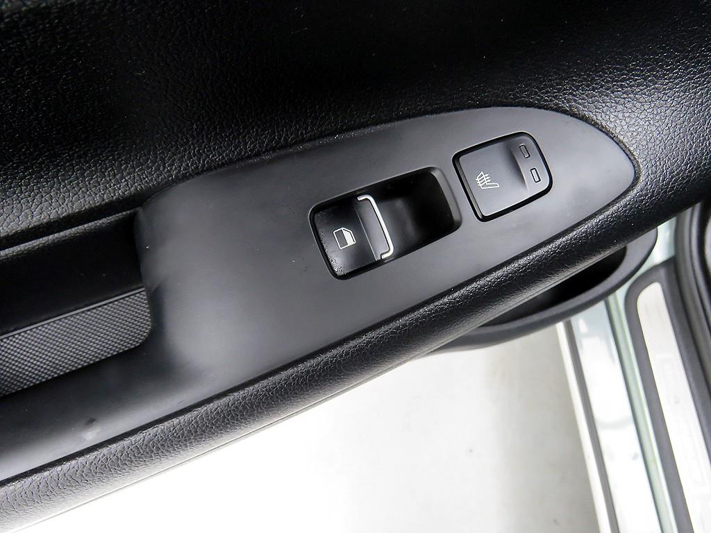 HYUNDAI Grandeur - Vista 9