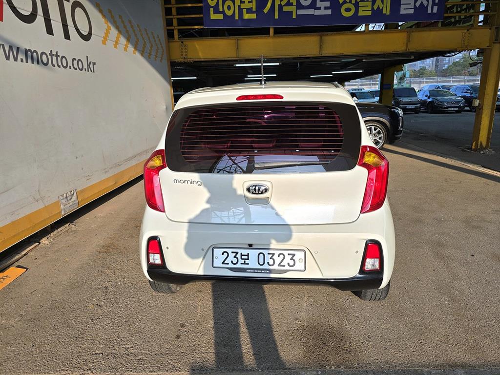 KIA Morning - Vista 6