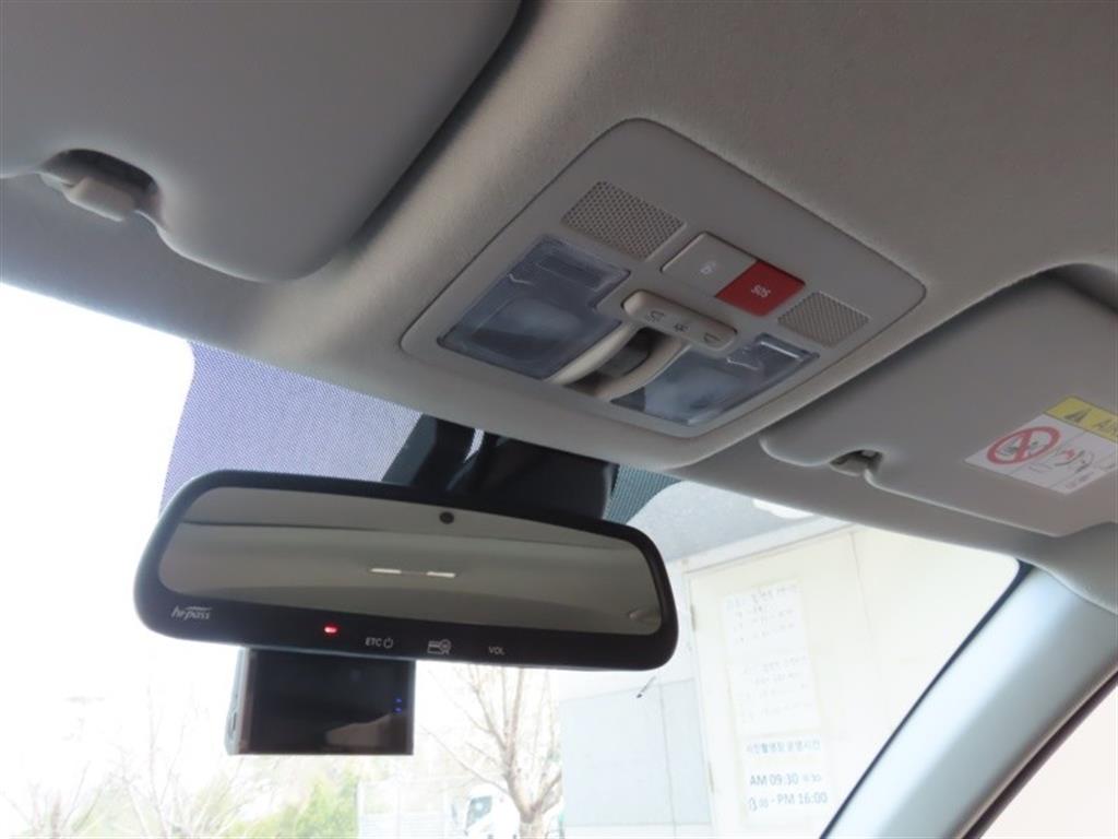 HYUNDAI Venue 2022 - Importación desde Corea - HF Imports Iquique - Foto 10