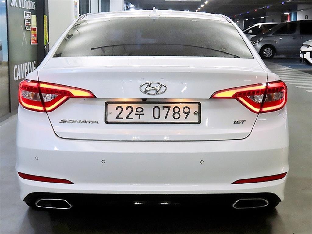 HYUNDAI Sonata - Vista 5
