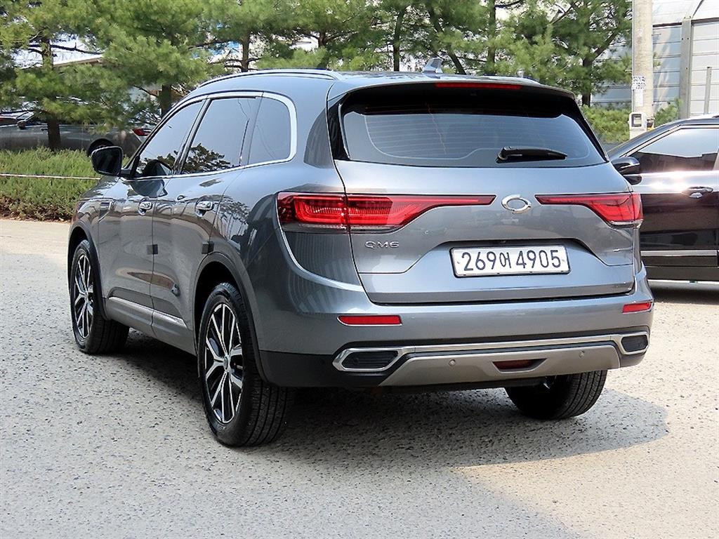 SAMSUNG QM6 - Vista 3