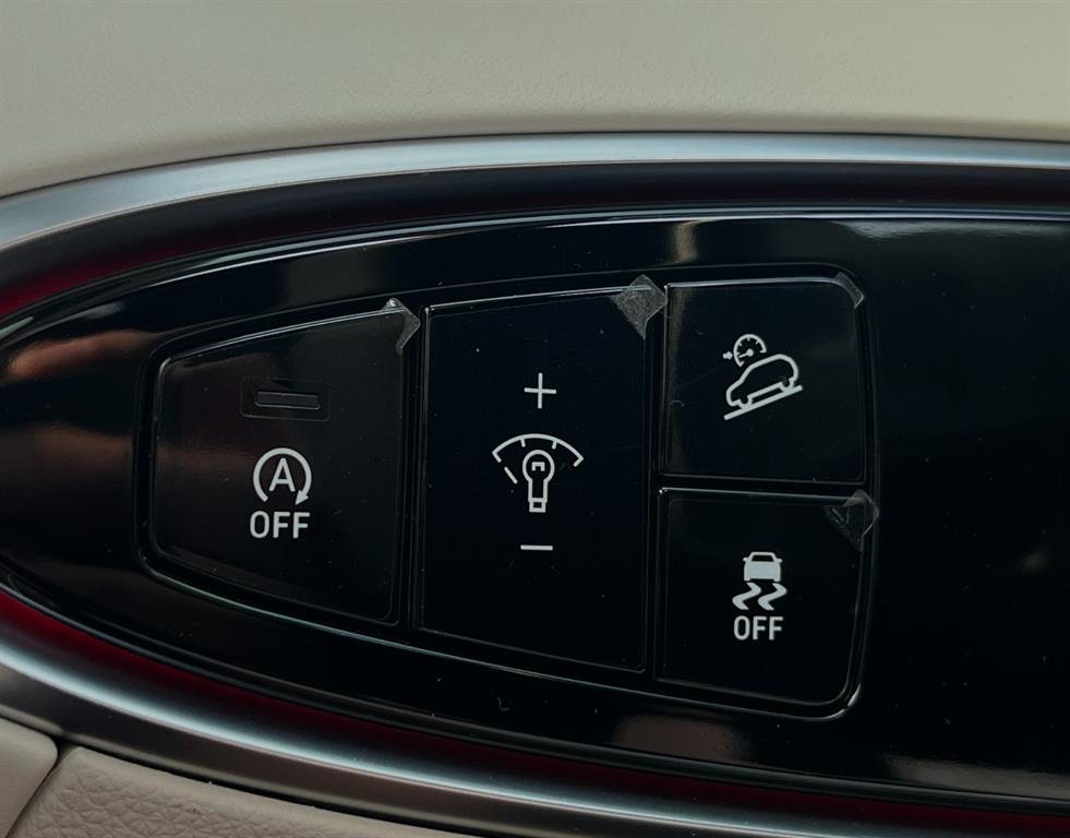 Genesis GV70 - Vista 7