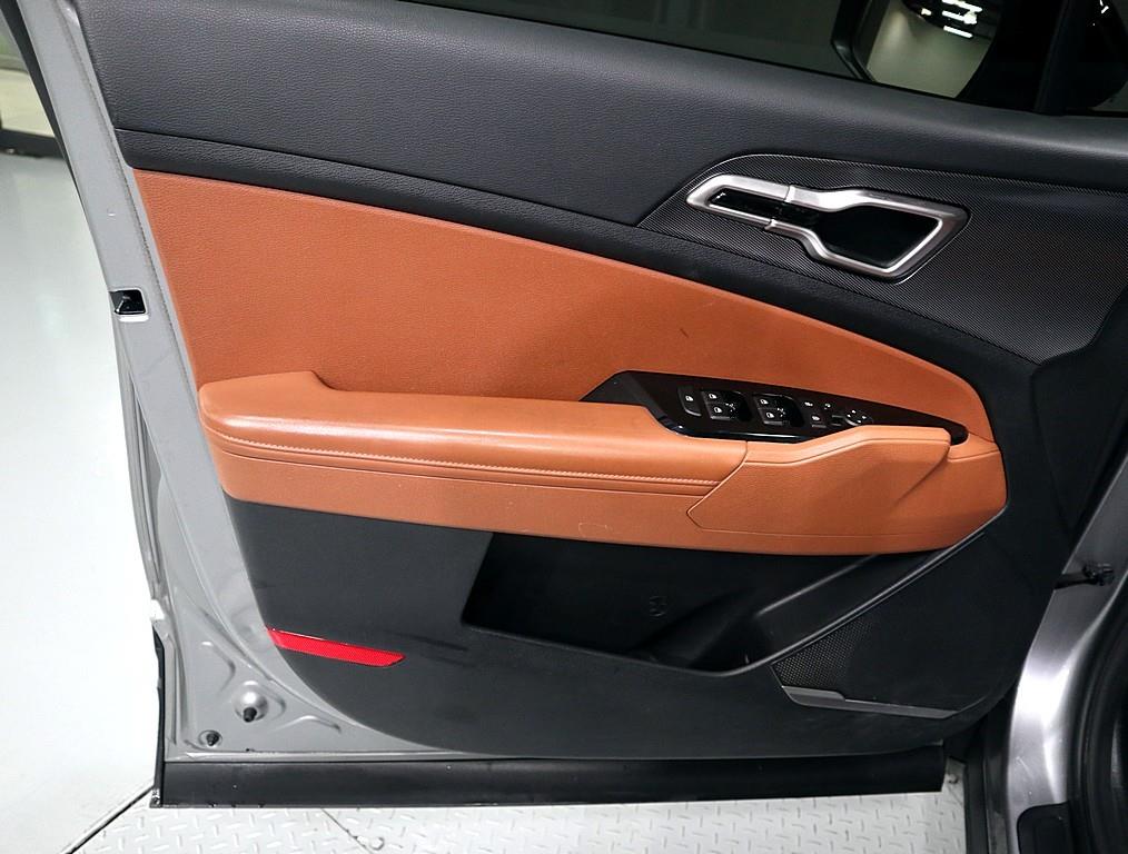 KIA Sportage - Vista 8