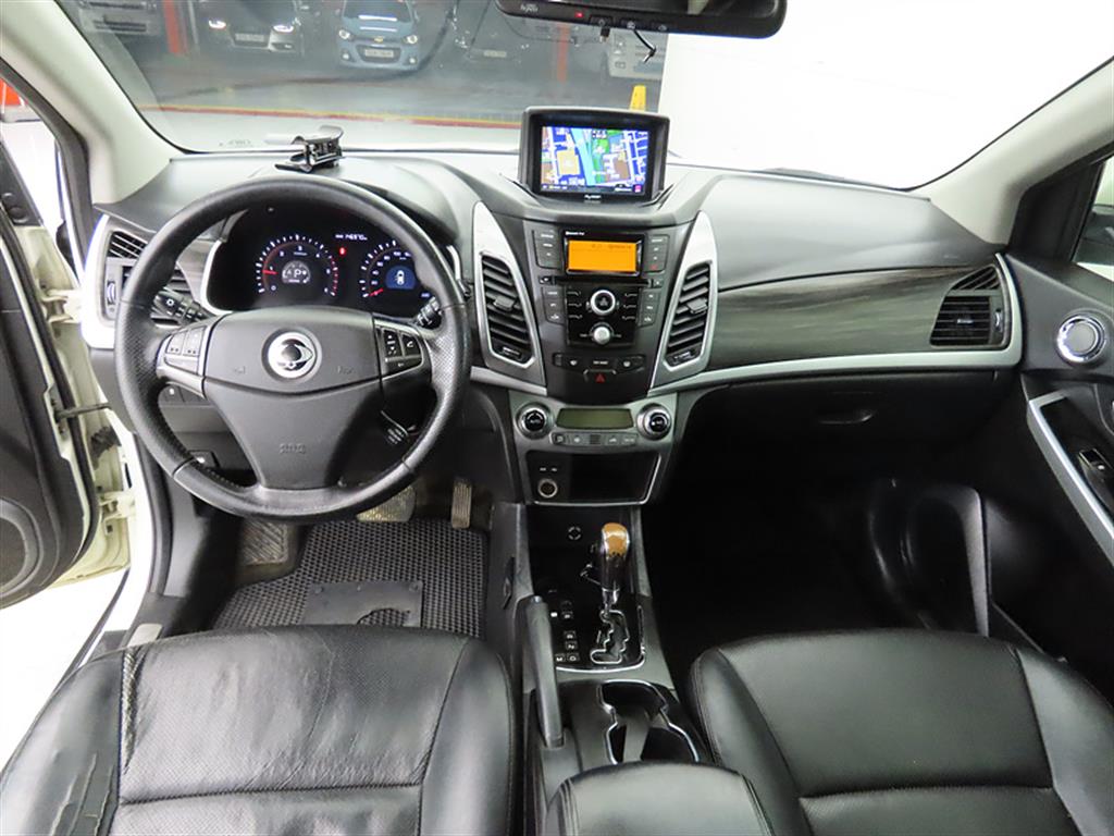 Ssangyong Korando - Vista 7