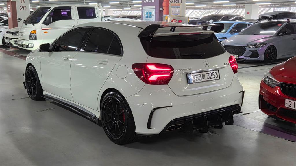 Mercedes Benz A Class - Vista 4