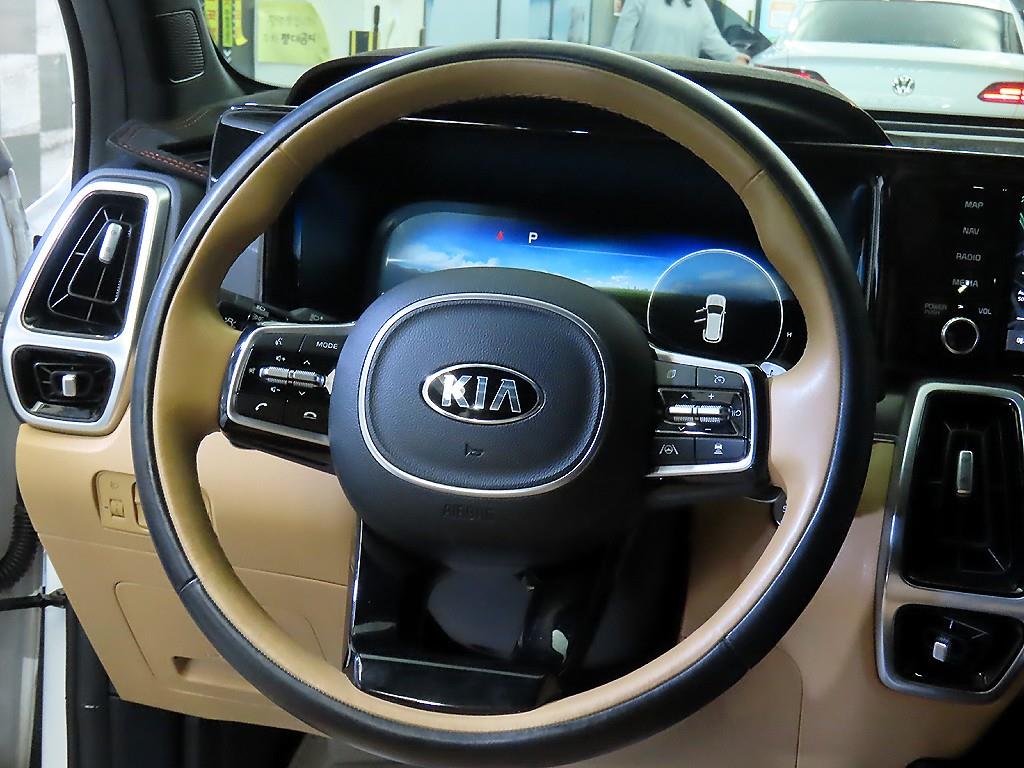 KIA Sorento - Vista 8