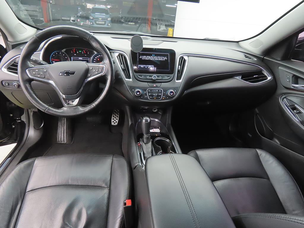 Chevrolet Malibu - Vista 7