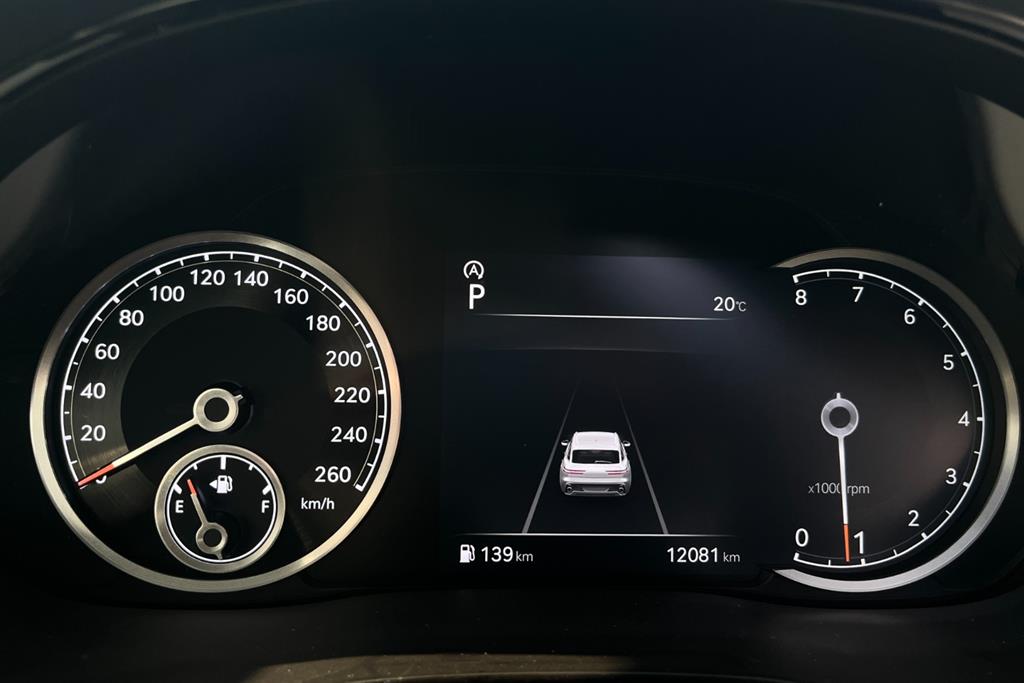 Genesis GV70 - Vista 6