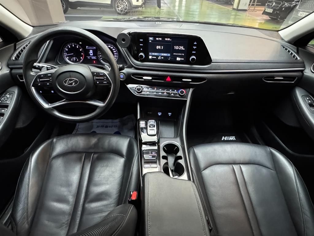 HYUNDAI Sonata - Vista 7