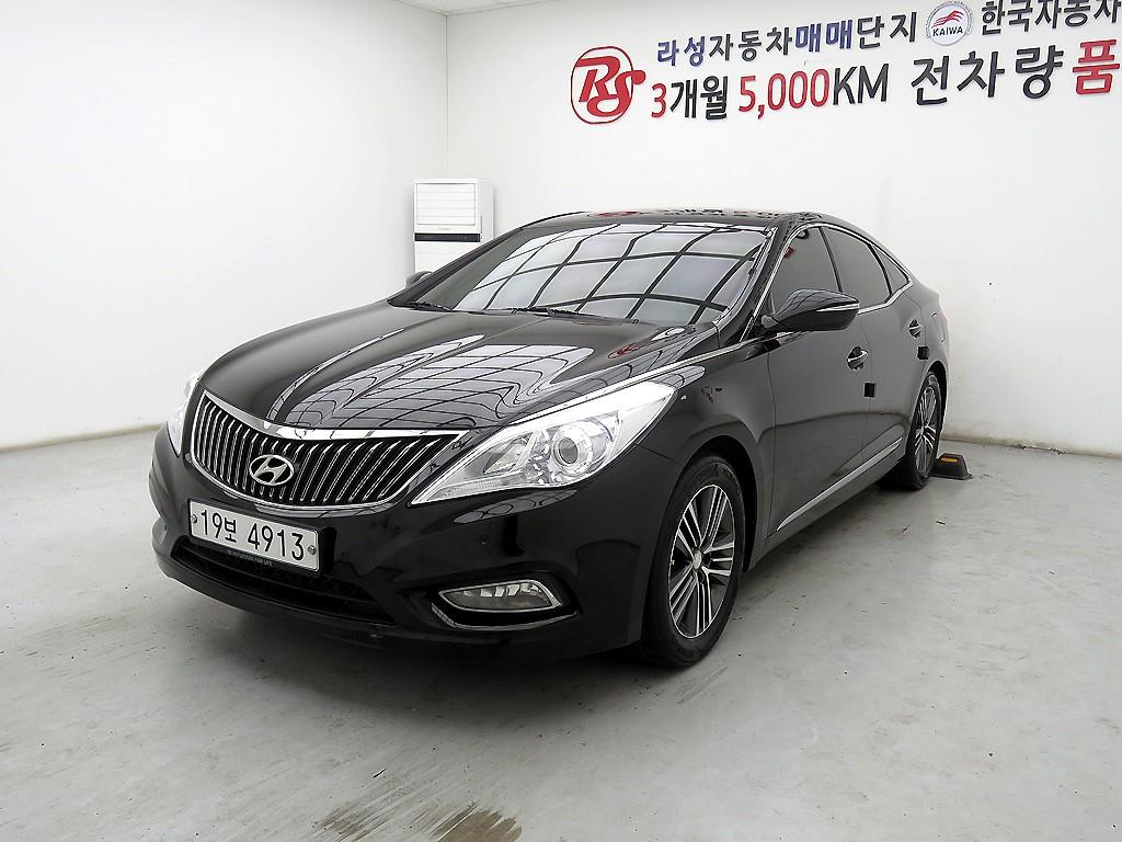 HYUNDAI Grandeur - Vista 2