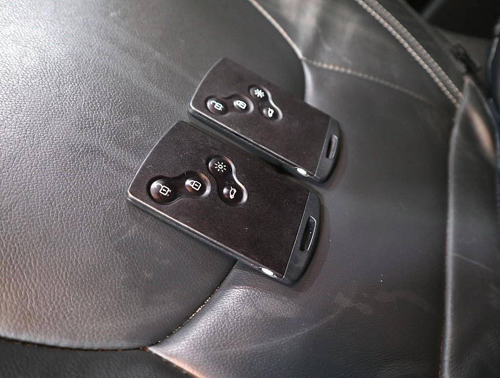 SAMSUNG QM3 2016 Blanco - Importación desde Corea - HF Imports Iquique - Foto 16