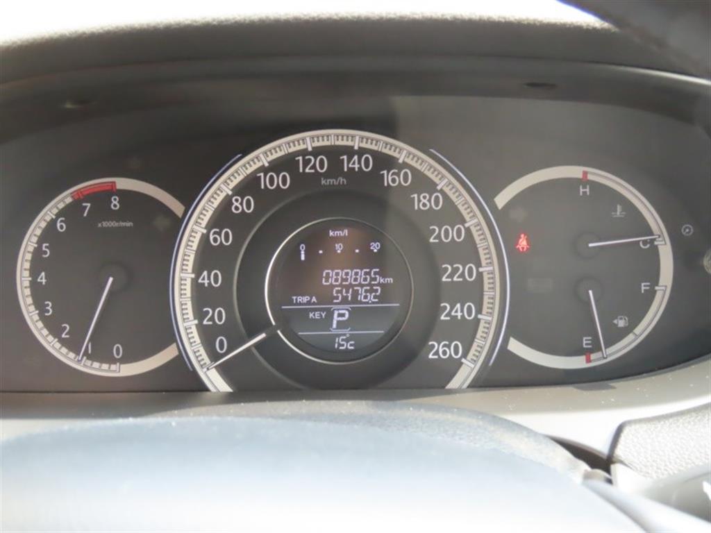 Honda Accord - Vista 9