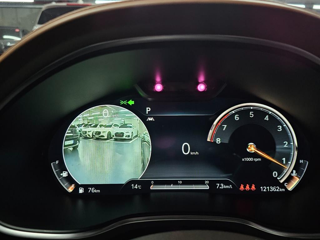 Genesis G80 - Vista 9