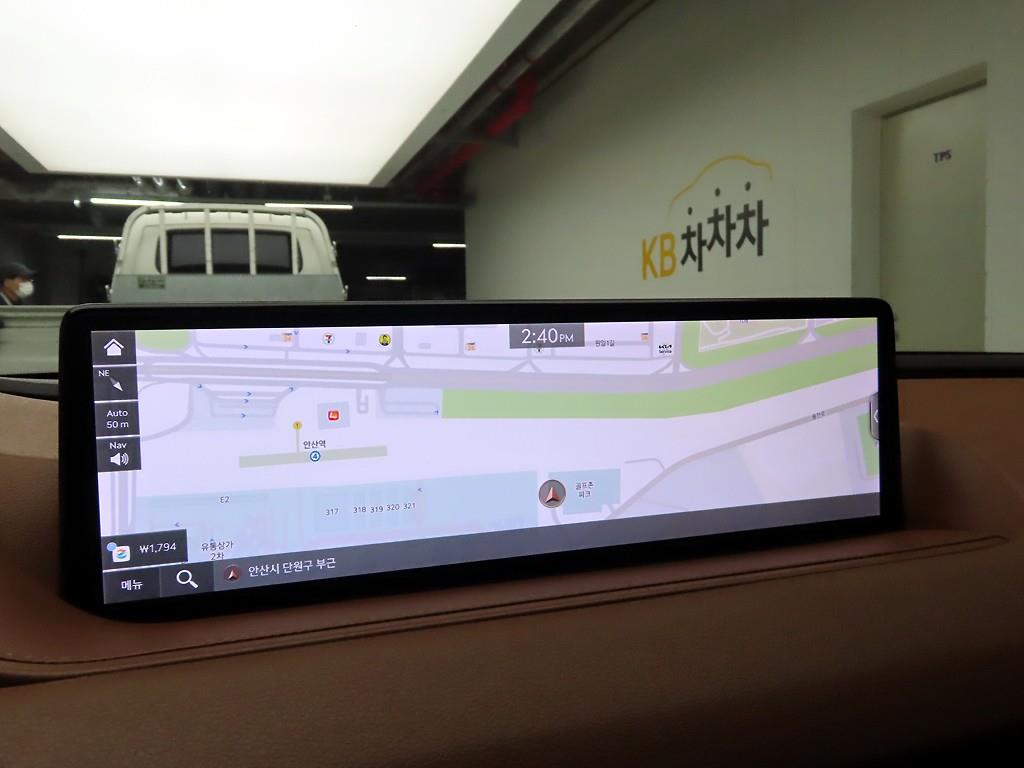 Genesis G80 - Vista 8