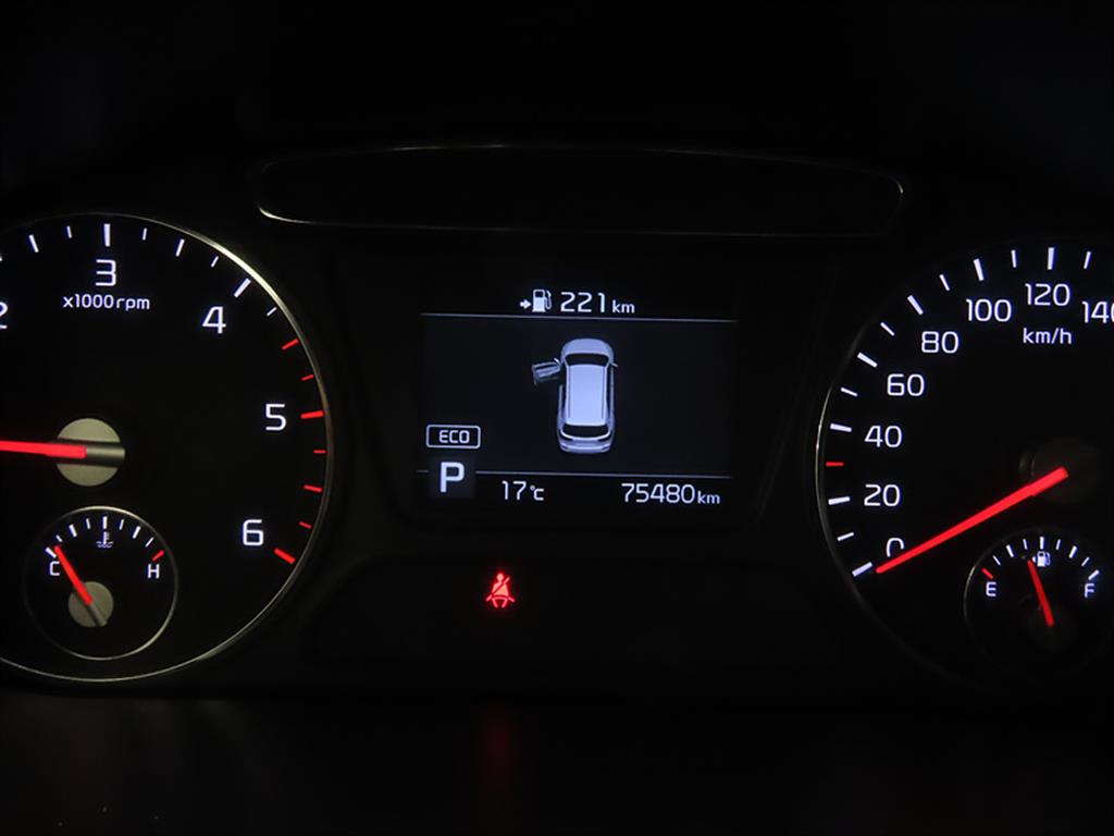 KIA Sorento - Vista 8