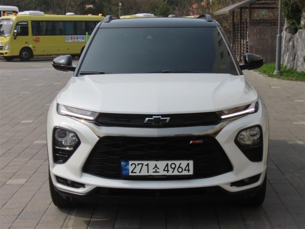 Chevrolet Trail Blazer 2023 Blanco - Importación desde Corea - HF Imports Iquique - Foto 1