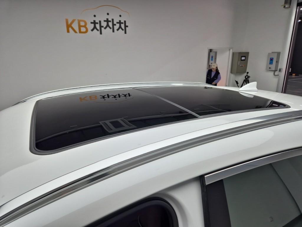 Genesis GV70 2023 Blanco - Importación desde Corea - HF Imports Iquique - Foto 13