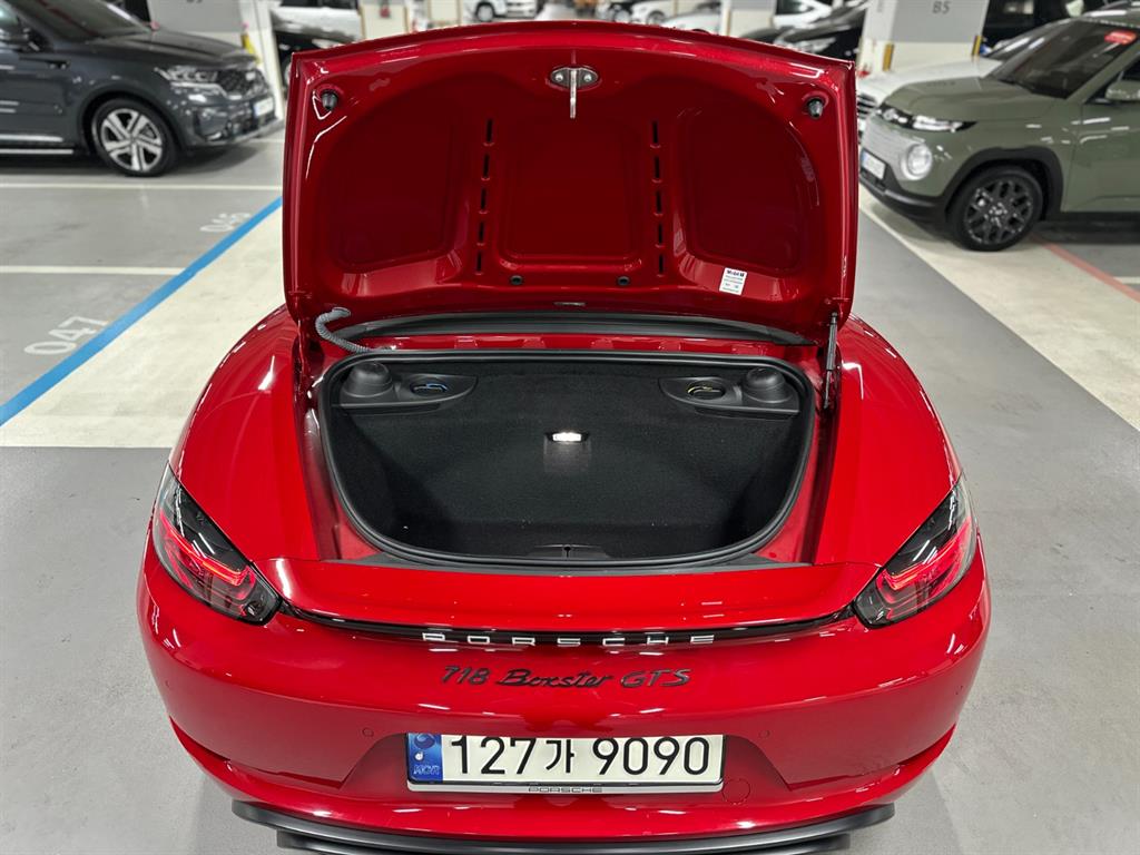 Porsche 718 - Vista 7