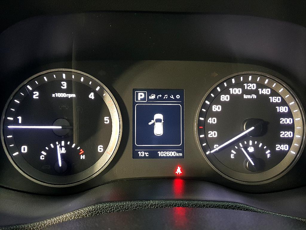 HYUNDAI Tucson - Vista 7