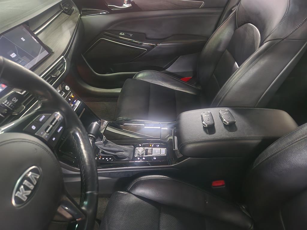 KIA K7 - Vista 11
