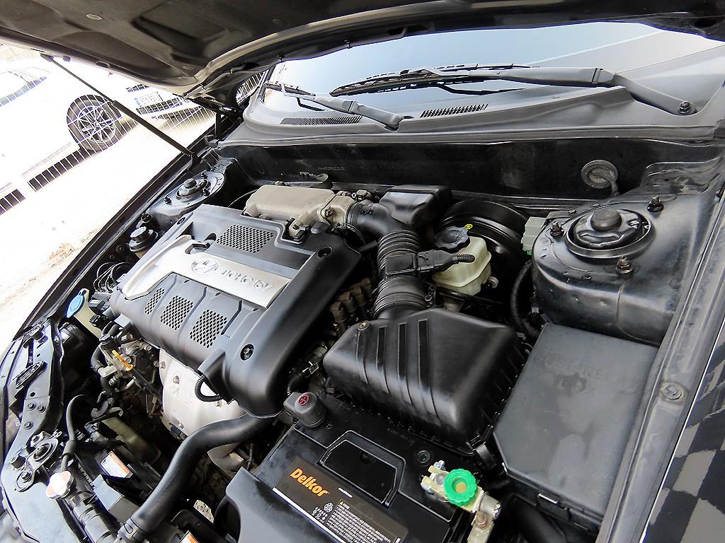 HYUNDAI Tuscani 2006 - Importación desde Corea - HF Imports Iquique - Foto 17