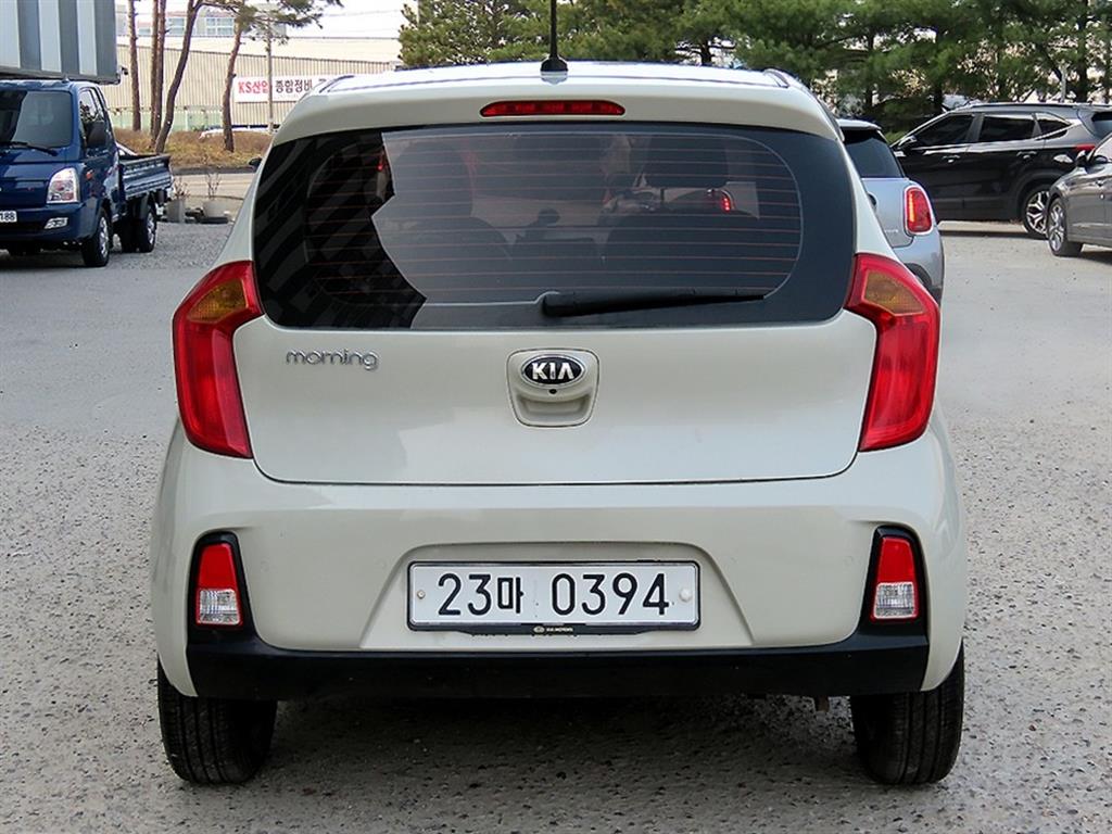 KIA Morning - Vista 4