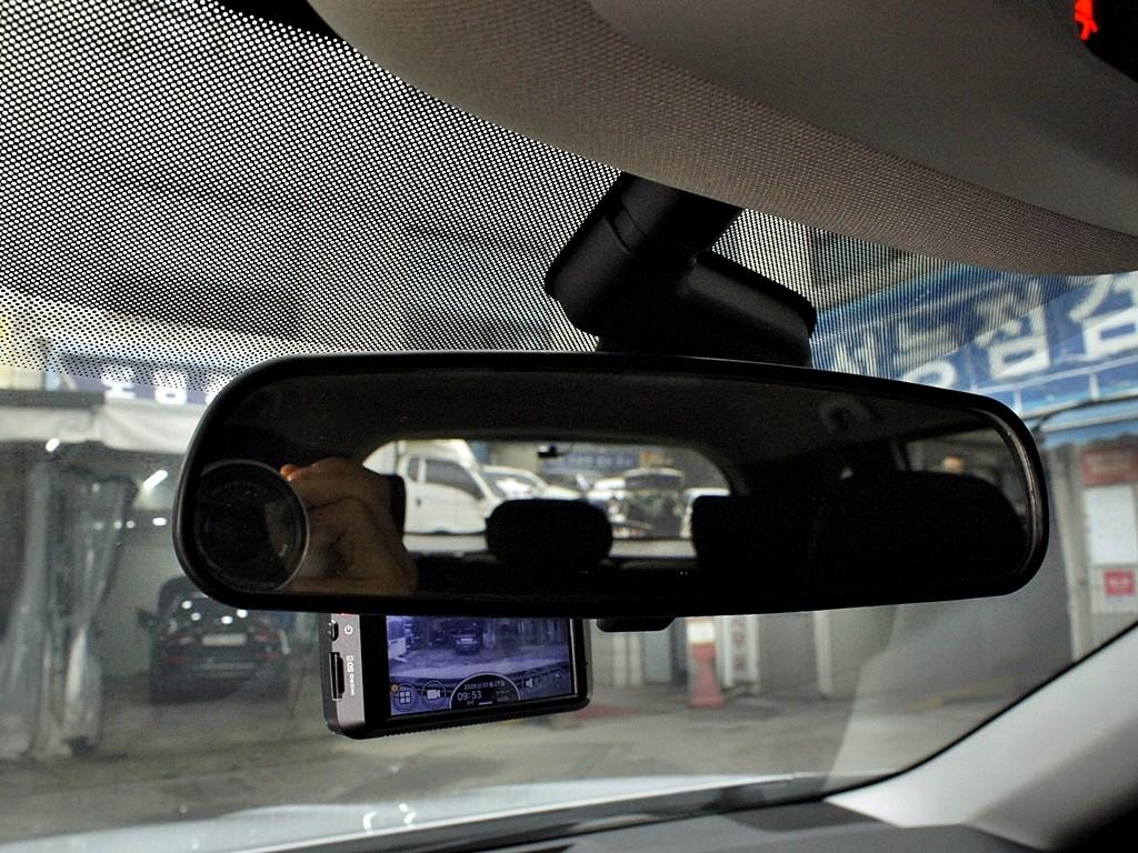 SAMSUNG QM6 2020 Blanco - Importación desde Corea - HF Imports Iquique - Foto 12