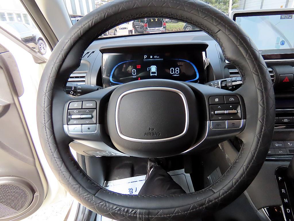 HYUNDAI Casper - Vista 8