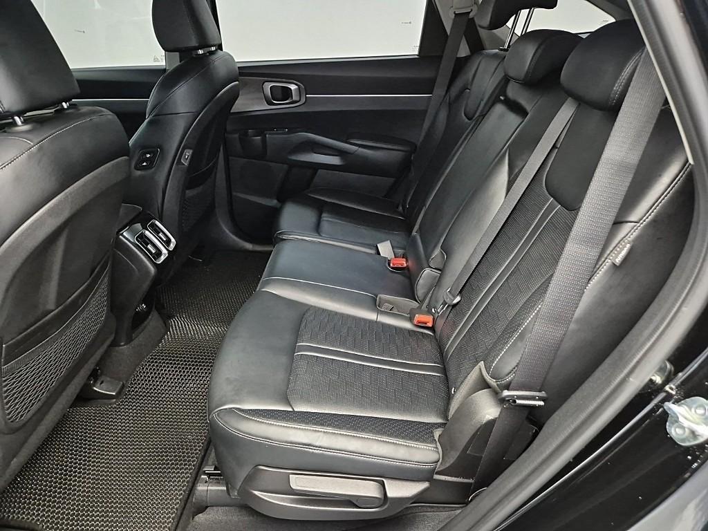 KIA Sorento - Vista 12