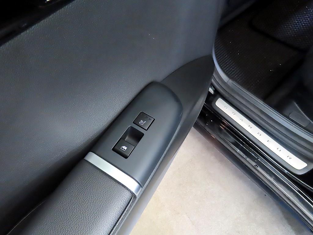 HYUNDAI Grandeur 2023 Negro - Importación desde Corea - HF Imports Iquique - Foto 16