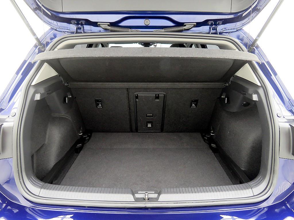 Volkswagen Golf - Vista 5