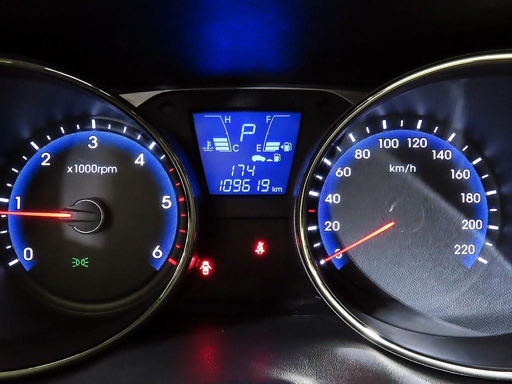 HYUNDAI Tucson - Vista 9