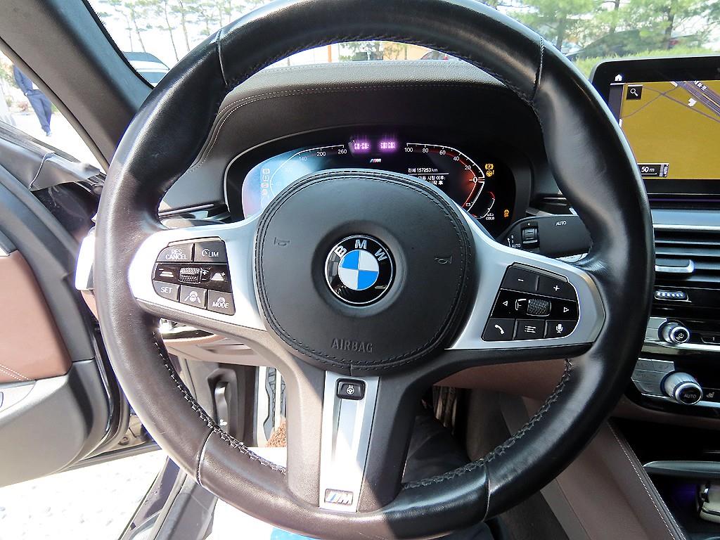 BMW 5 Series - Vista 8