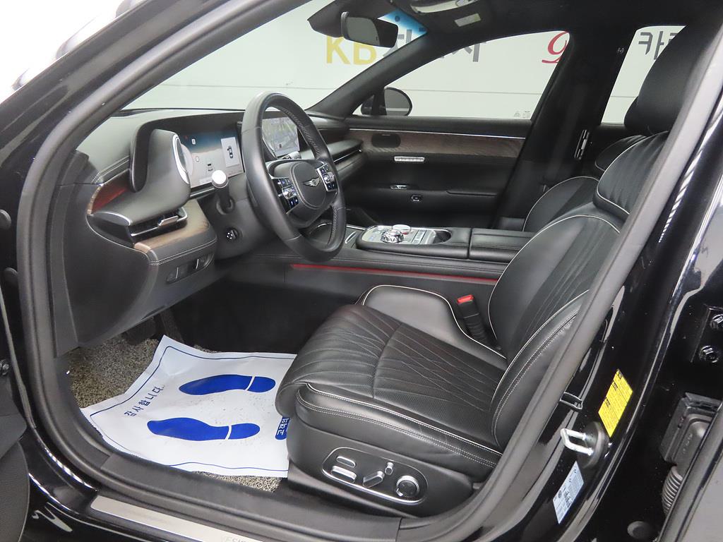 Genesis G90 - Vista 5