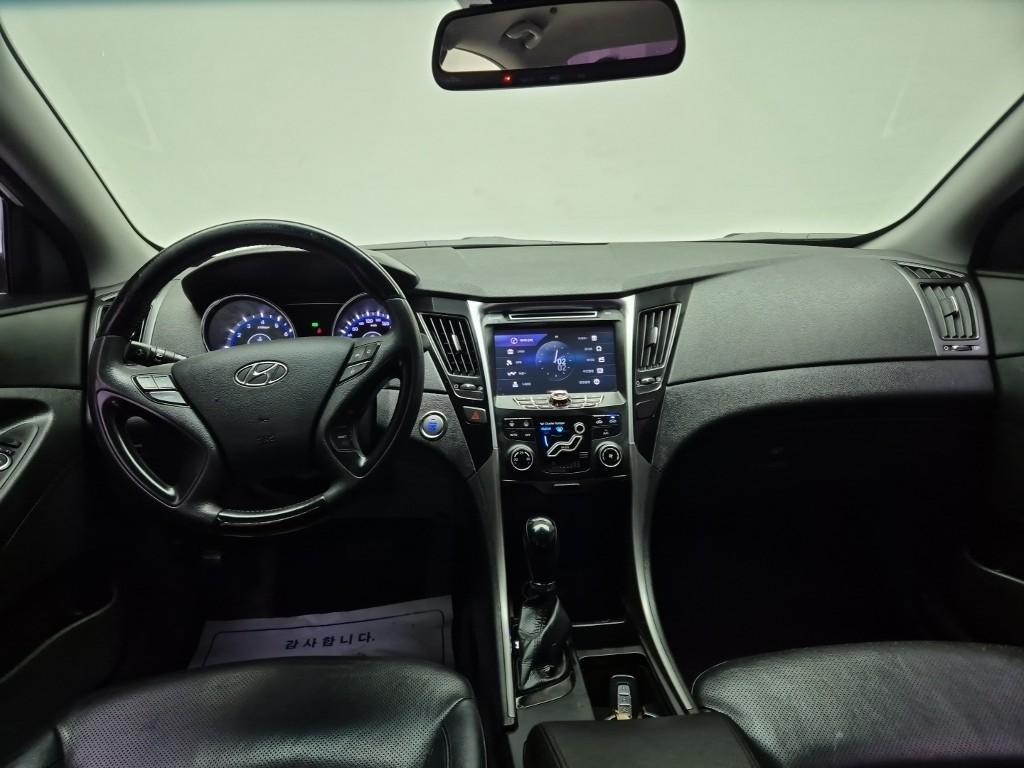 HYUNDAI Sonata - Vista 7