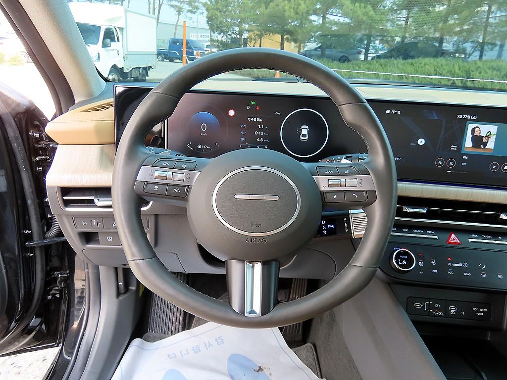 HYUNDAI Sonata - Vista 8