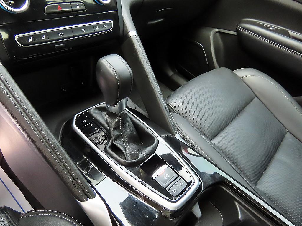 SAMSUNG QM6 - Vista 10