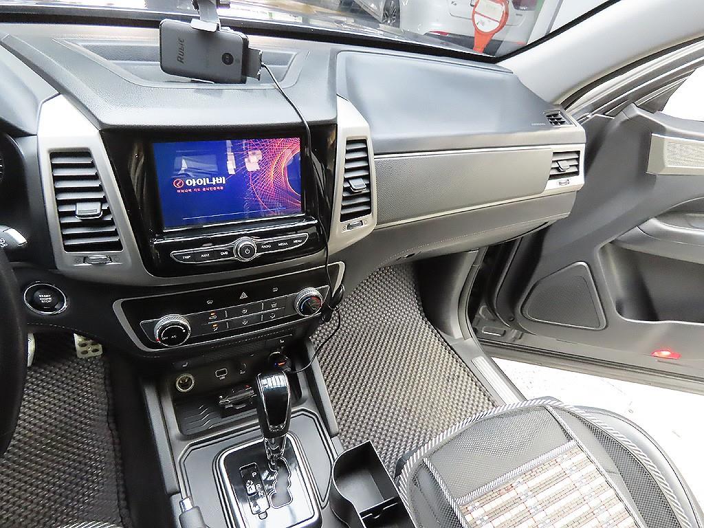 Ssangyong Rexton 2019 Gris - Importación desde Corea - HF Imports Iquique - Foto 7