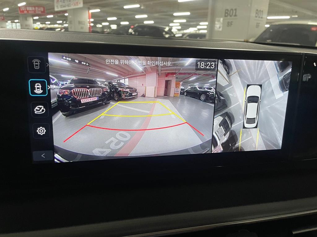 HYUNDAI Grandeur - Vista 10