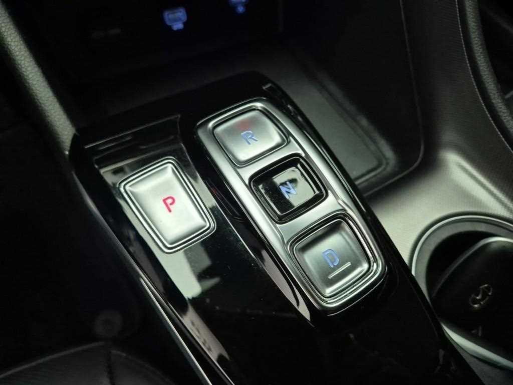 HYUNDAI Sonata - Vista 8