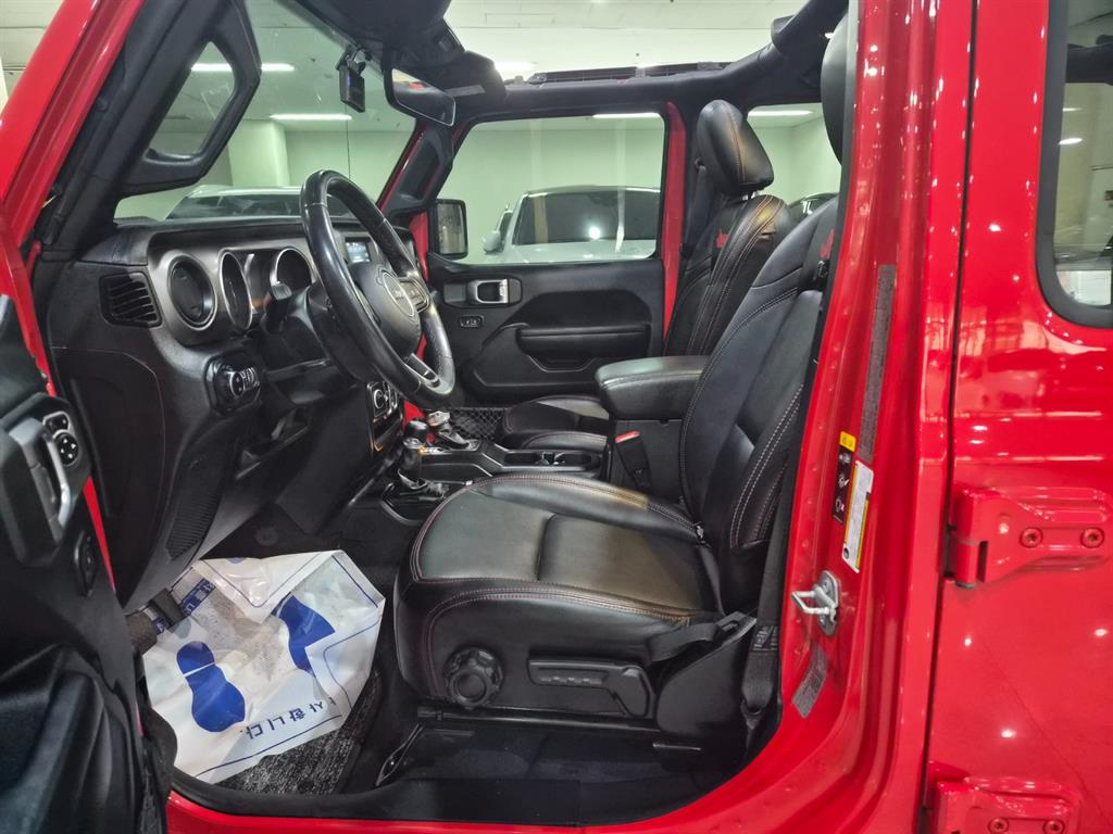 Jeep Wrangler 2020 Rojo - Importación desde Corea - HF Imports Iquique - Foto 13