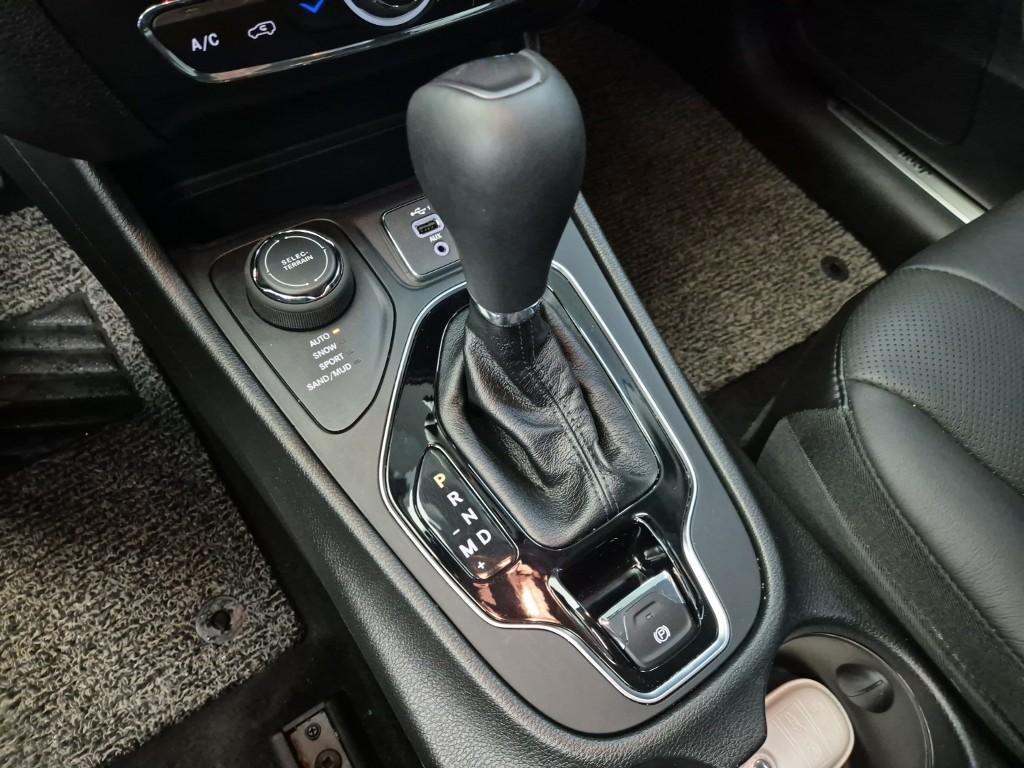 Jeep Cherokee - Vista 10