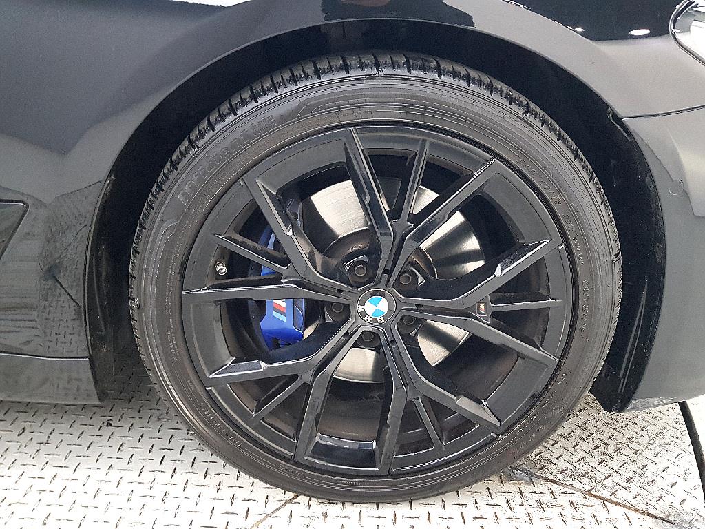 BMW 5 Series 2022 Negro - Importación desde Corea - HF Imports Iquique - Foto 20