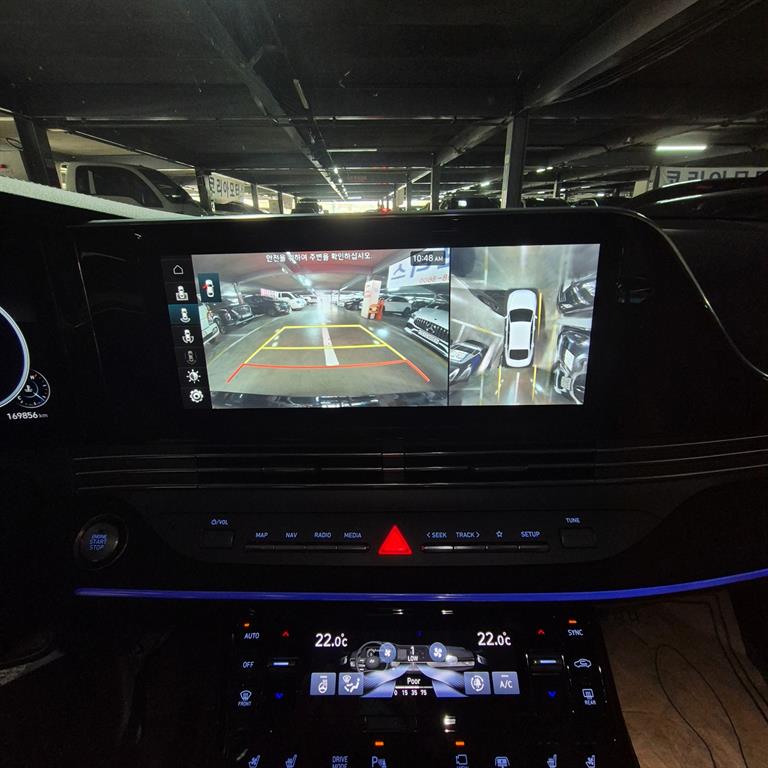 HYUNDAI Grandeur - Vista 10