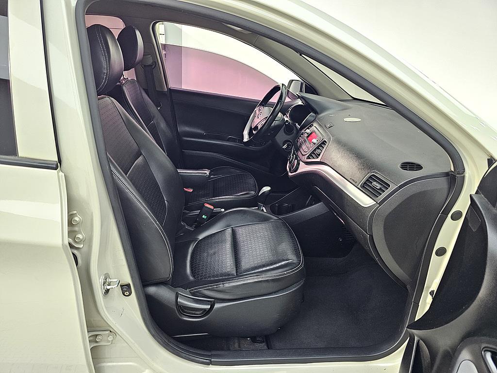 KIA Morning - Vista 11