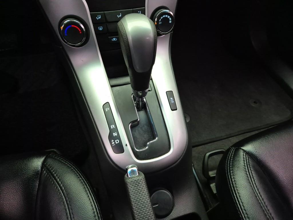 Chevrolet Cruise - Vista 8