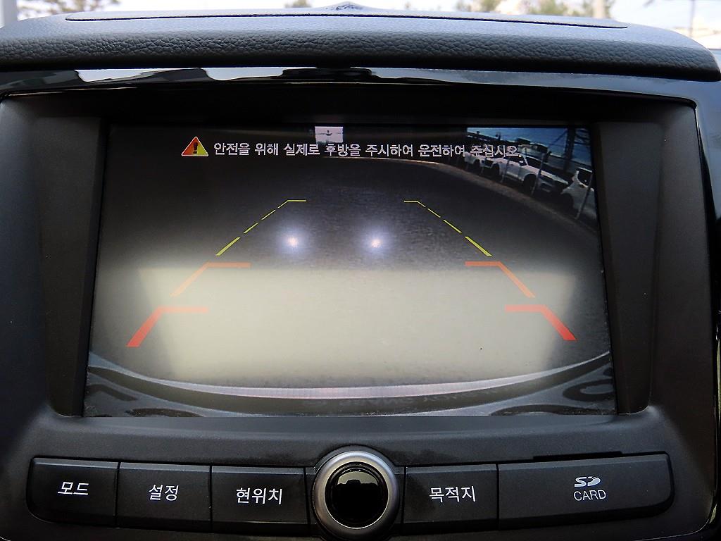 Ssangyong Tivoli 2016 Blanco - Importación desde Corea - HF Imports Iquique - Foto 15